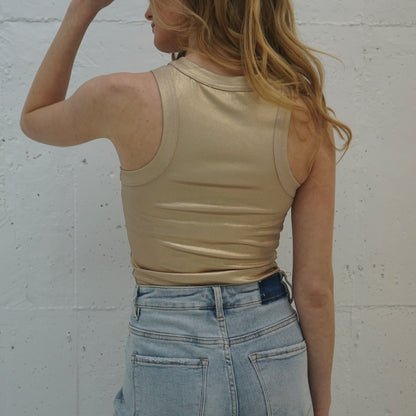 Metallic Formfitting Tan